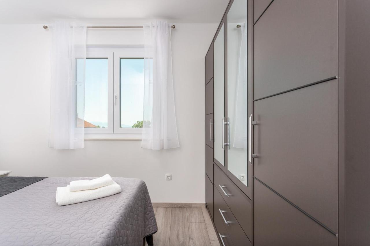 Kvarner Bay - Apartments 2 & 4 Rijeka Eksteriør billede