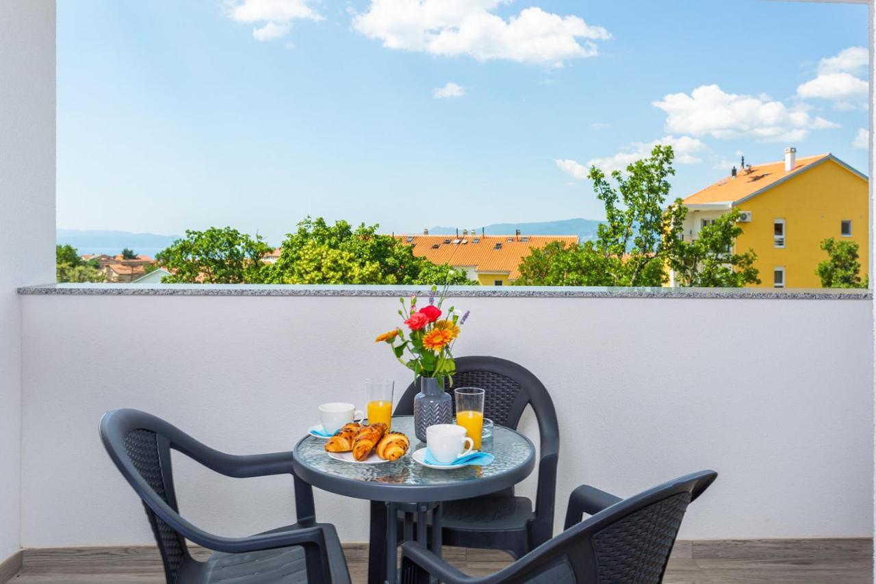 Kvarner Bay - Apartments 2 & 4 Rijeka Eksteriør billede