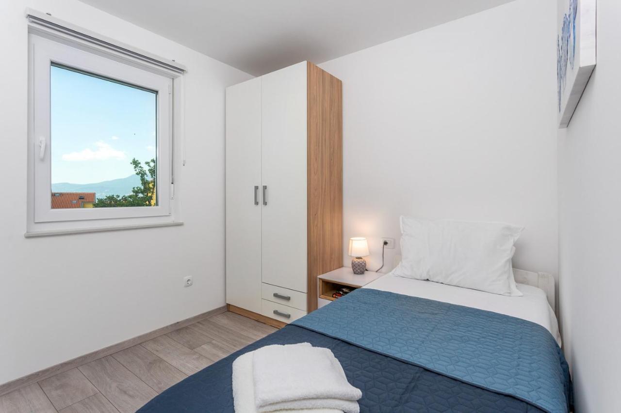 Kvarner Bay - Apartments 2 & 4 Rijeka Eksteriør billede