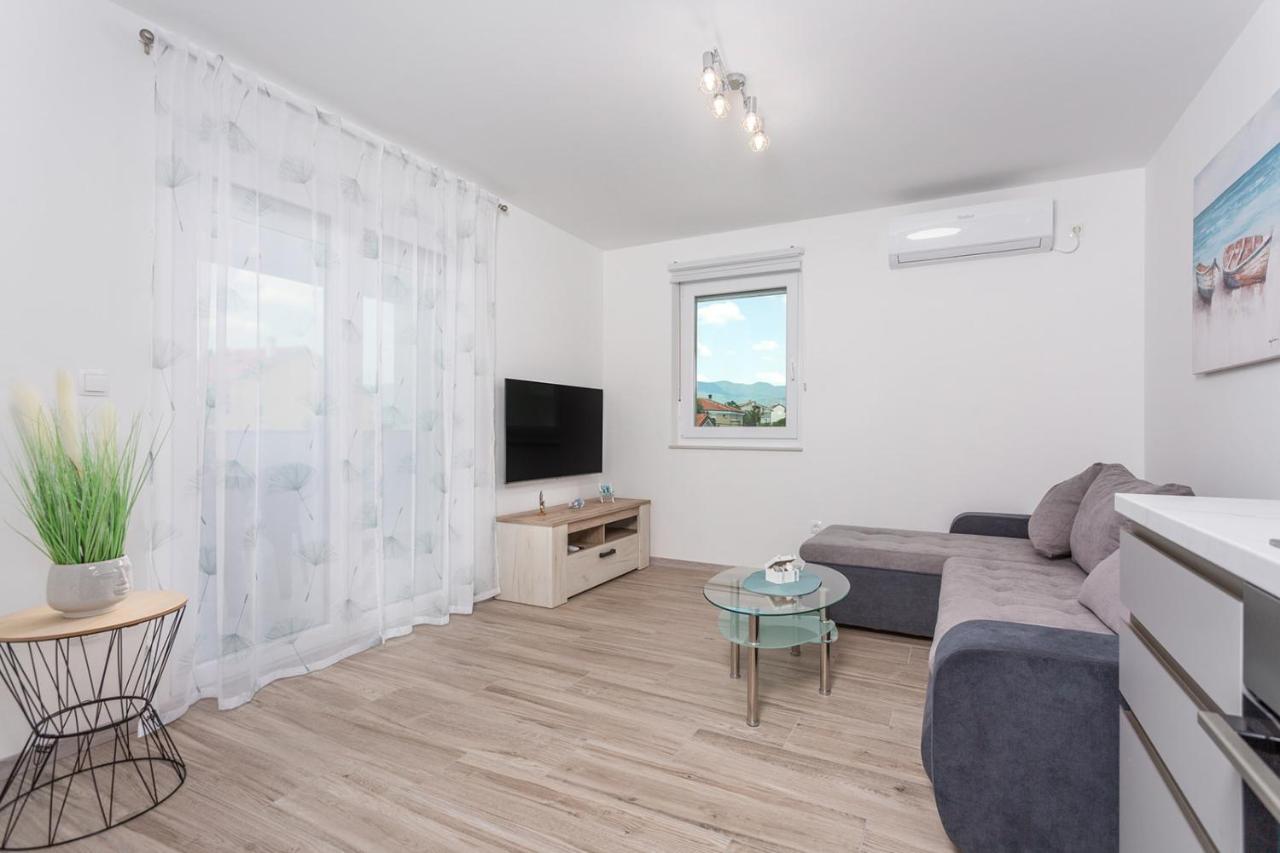 Kvarner Bay - Apartments 2 & 4 Rijeka Eksteriør billede